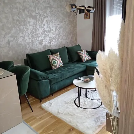 Vukmirovic Apartment *